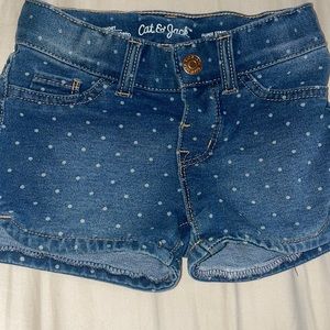 ✨GIRLS SPOTTED JEANS SHORTS✨